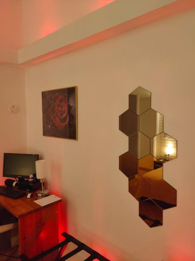 Apartment Riviera With Seaview, 15' To Acropolis Athens